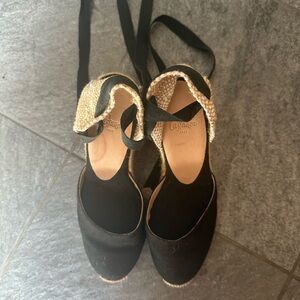 Brand new sandals